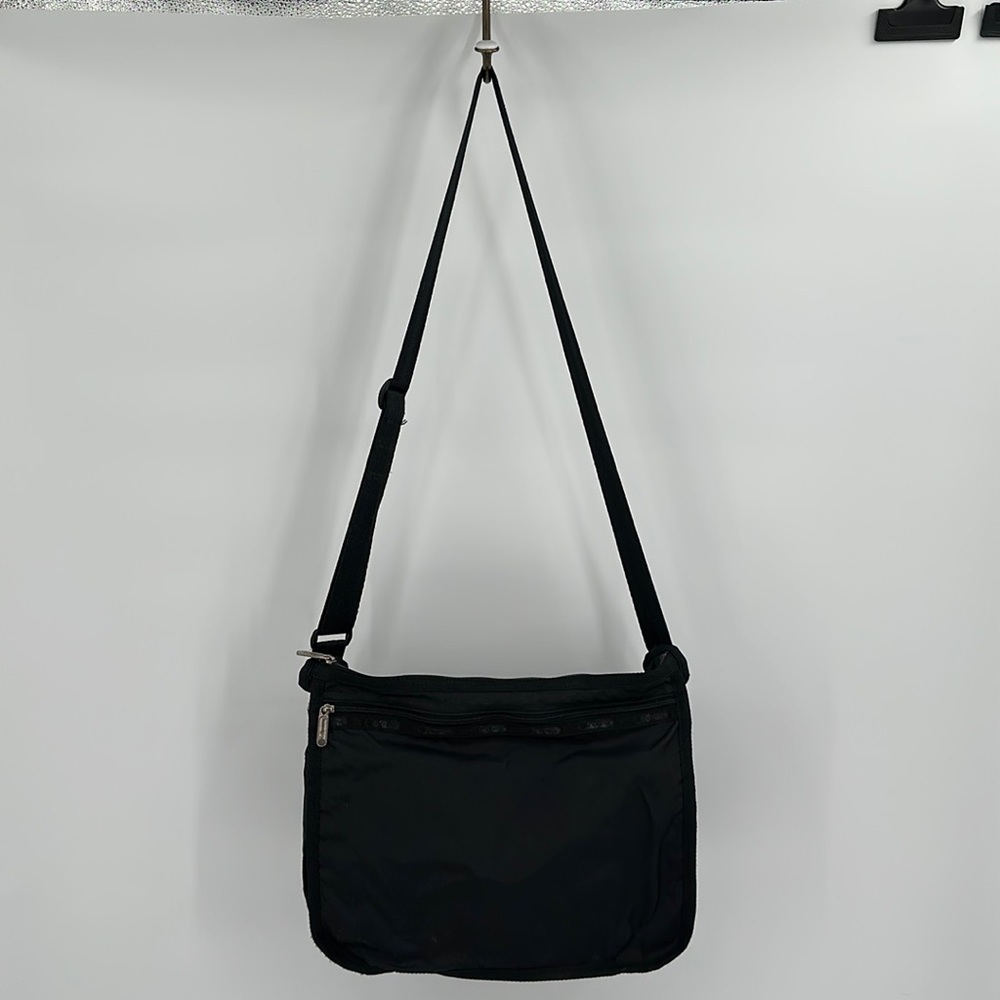 Lesportsac Black Front Flap Adjustable Strap Messenger Bag - Picture 2 of 16